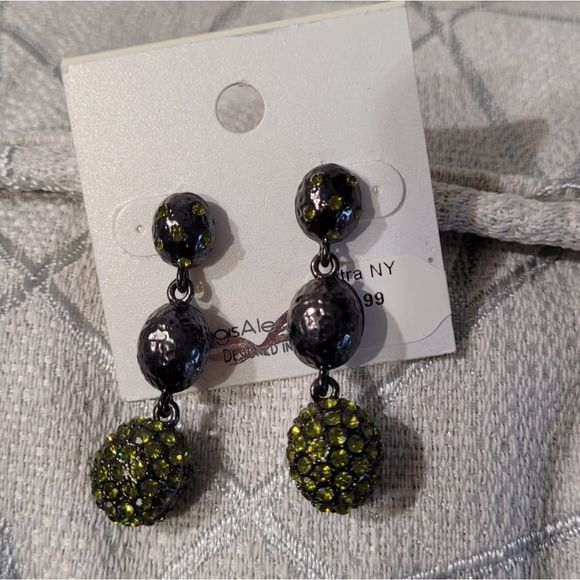 crystals Length:  Post at back Imported,  With an - Picture 2 of 3